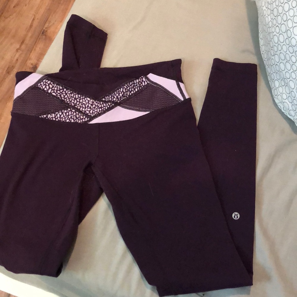 Dark purple lululemon leggings.